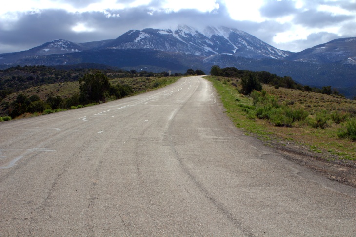 Road to La Sal Mountains
